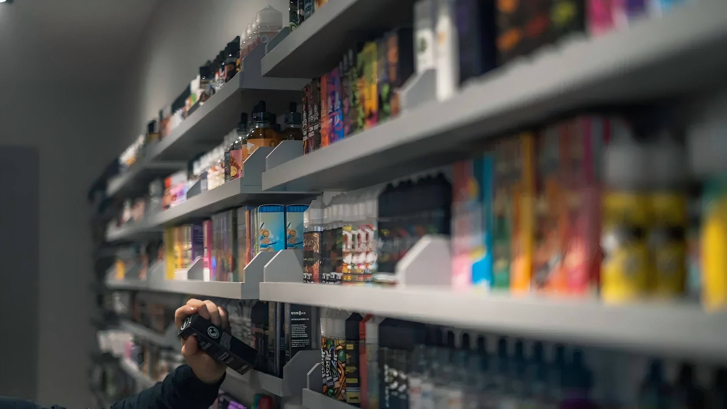 How to Find a Trusted Vape Hardware Wholesaler for Your Shop